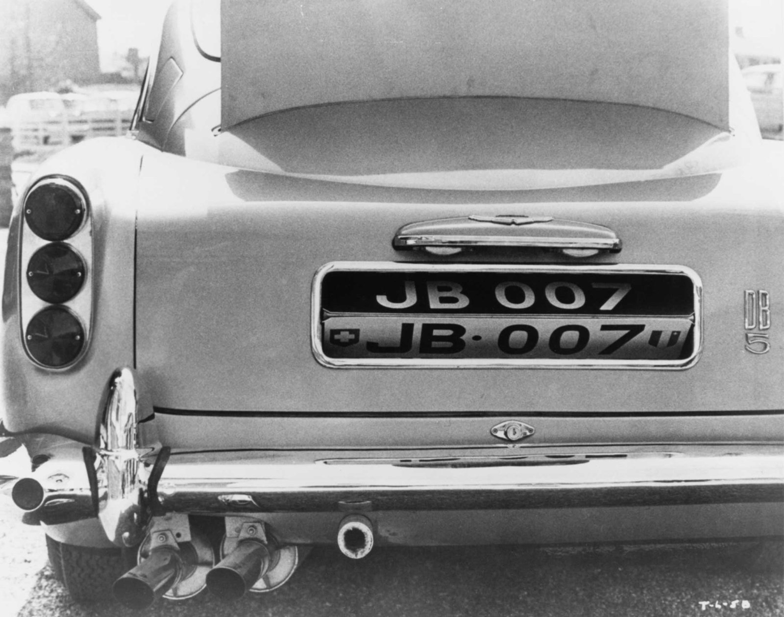 James Bond's rotating number plate